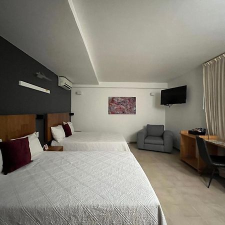 Hotel Clarum 101 Zapopan Zewnętrze zdjęcie