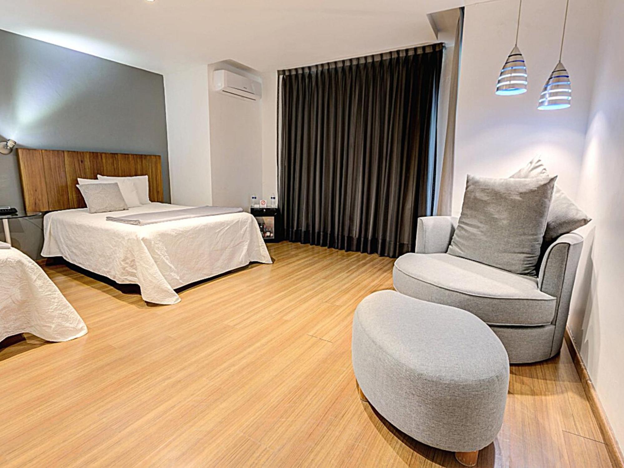Hotel Clarum 101 Zapopan Zewnętrze zdjęcie