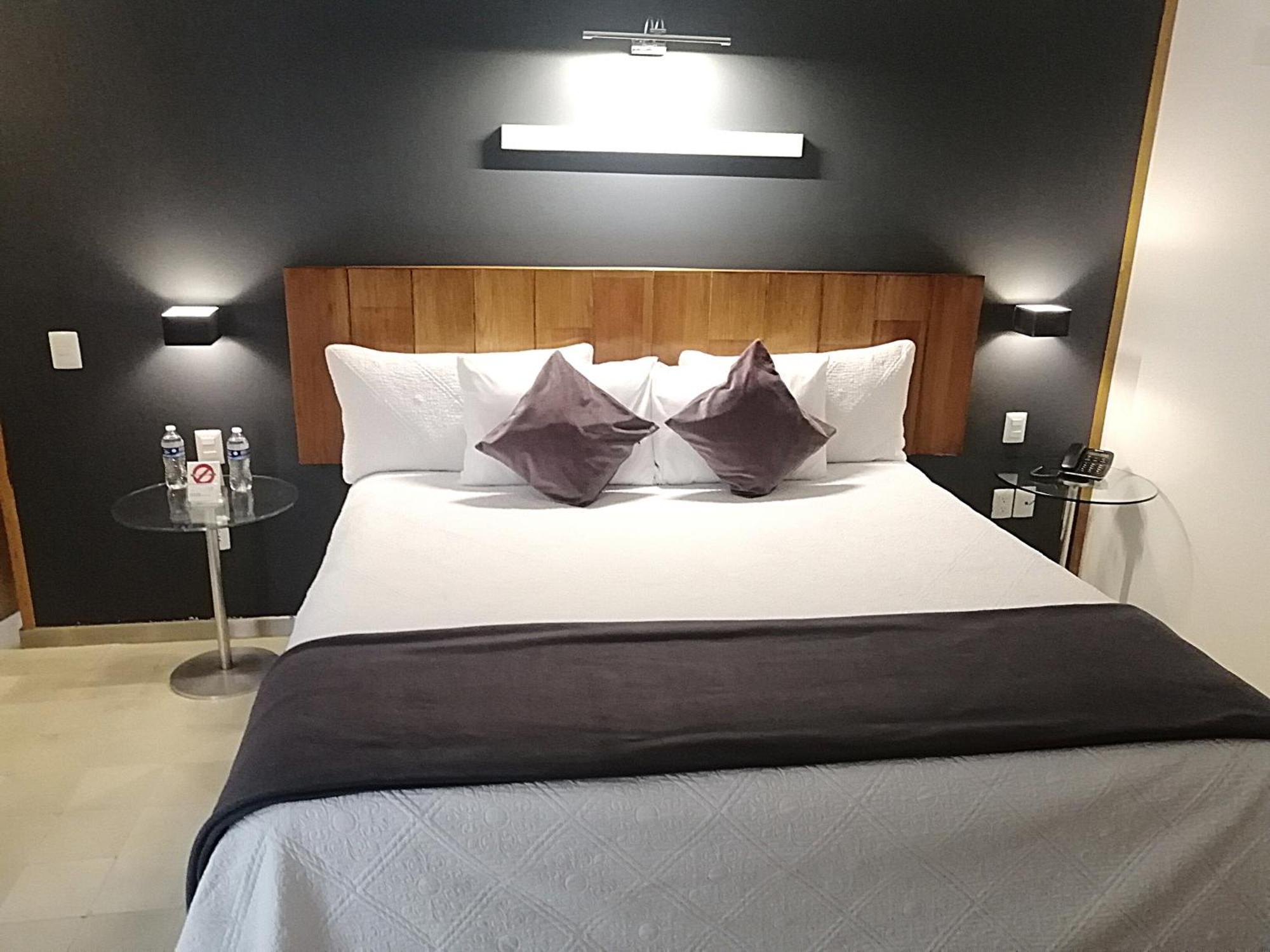 Hotel Clarum 101 Zapopan Pokój zdjęcie